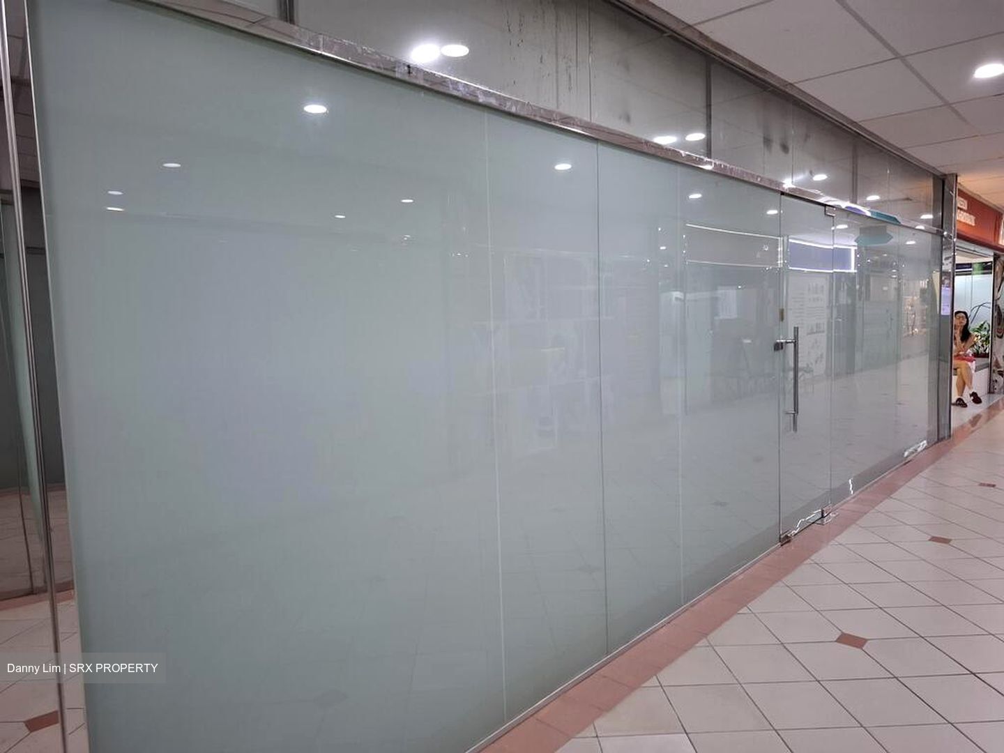 Siglap V (D15), Retail #521909521